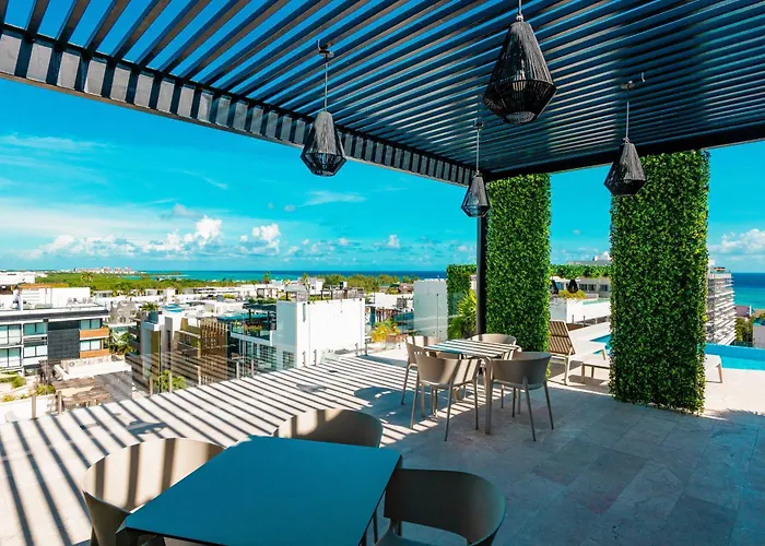 Coco Palms 202a